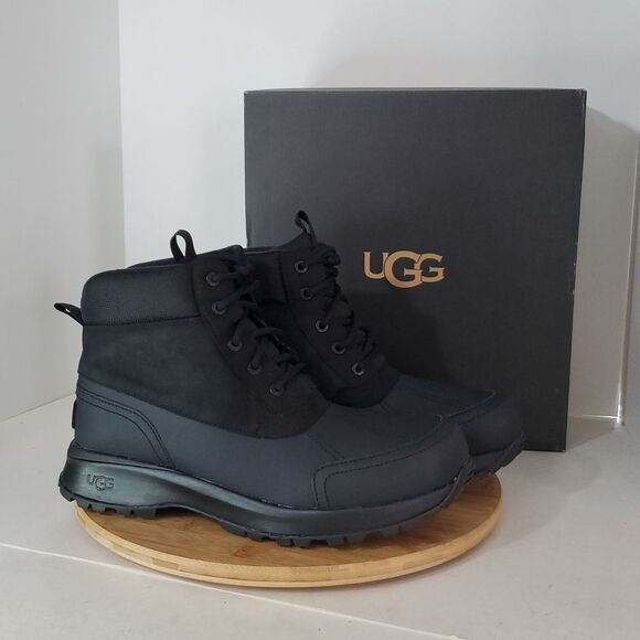 UGG Men's Emmett Waterproof Leather Duck Boot Black Size 11 NIB - Picture 1 of 15